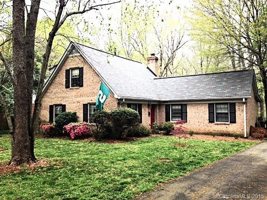 Beautiful Coventry Woods home w/ a quick transit to uptown! 3 beds, 2 baths that are sure to impress! Eco-friendly bamboo floors cover the living/dining room. Updated kitchen with beautiful features. Breakfast nook overlooks the over-sized deck and the in-ground salt water POOL w/ beautiful landscaping. Couldn't ask for a better back yard for entertaining! Fenced-in, with deer that make a nightly appearance in this alluring back yard. Don't miss out on the opportunity to call this house a home!