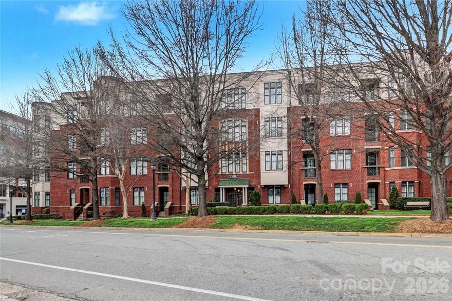 Lovely condo in the heart of Myers Park! Located in Tranquil Court, this home offers a convenient lifestyle just steps from the shops on Selwyn, fantastic restaurants, Park Road Shopping Center, and the nearby greenway. This well-maintained condo features high ceilings throughout, fresh interior paint, and beautiful hardwood flooring in the main living areas. The kitchen and bathroom are appointed with granite countertops, and the spacious primary bedroom includes a large walk-in closet with a newly installed closet system.Enjoy relaxing evenings in the beautifully landscaped courtyard. Community amenities also include an on-site fitness center and secure gated parking.