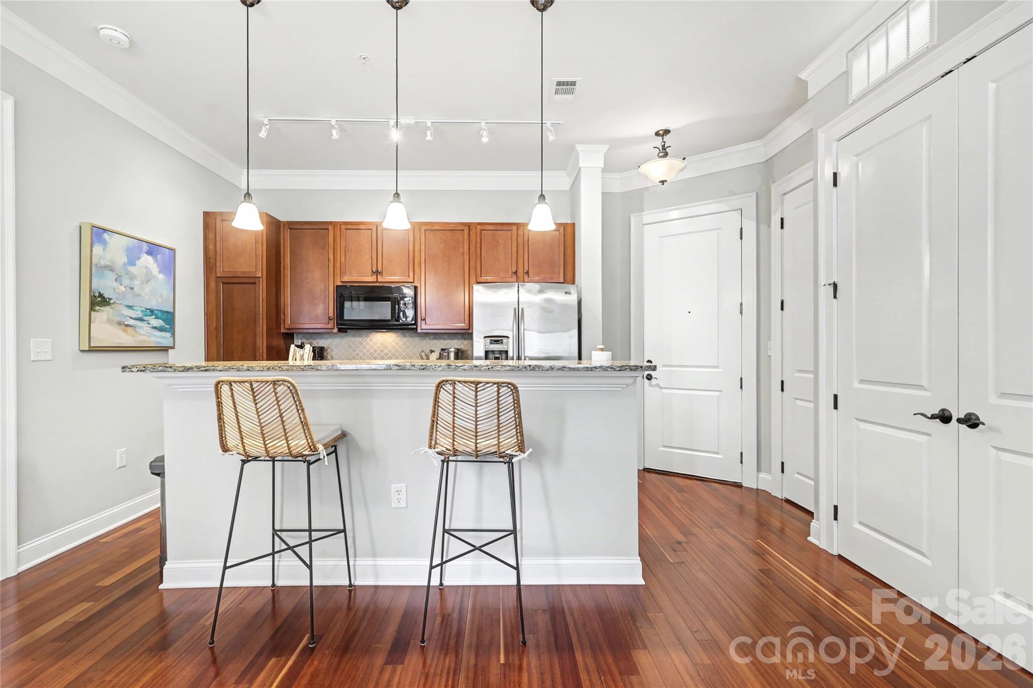 2810 Selwyn Avenue 114