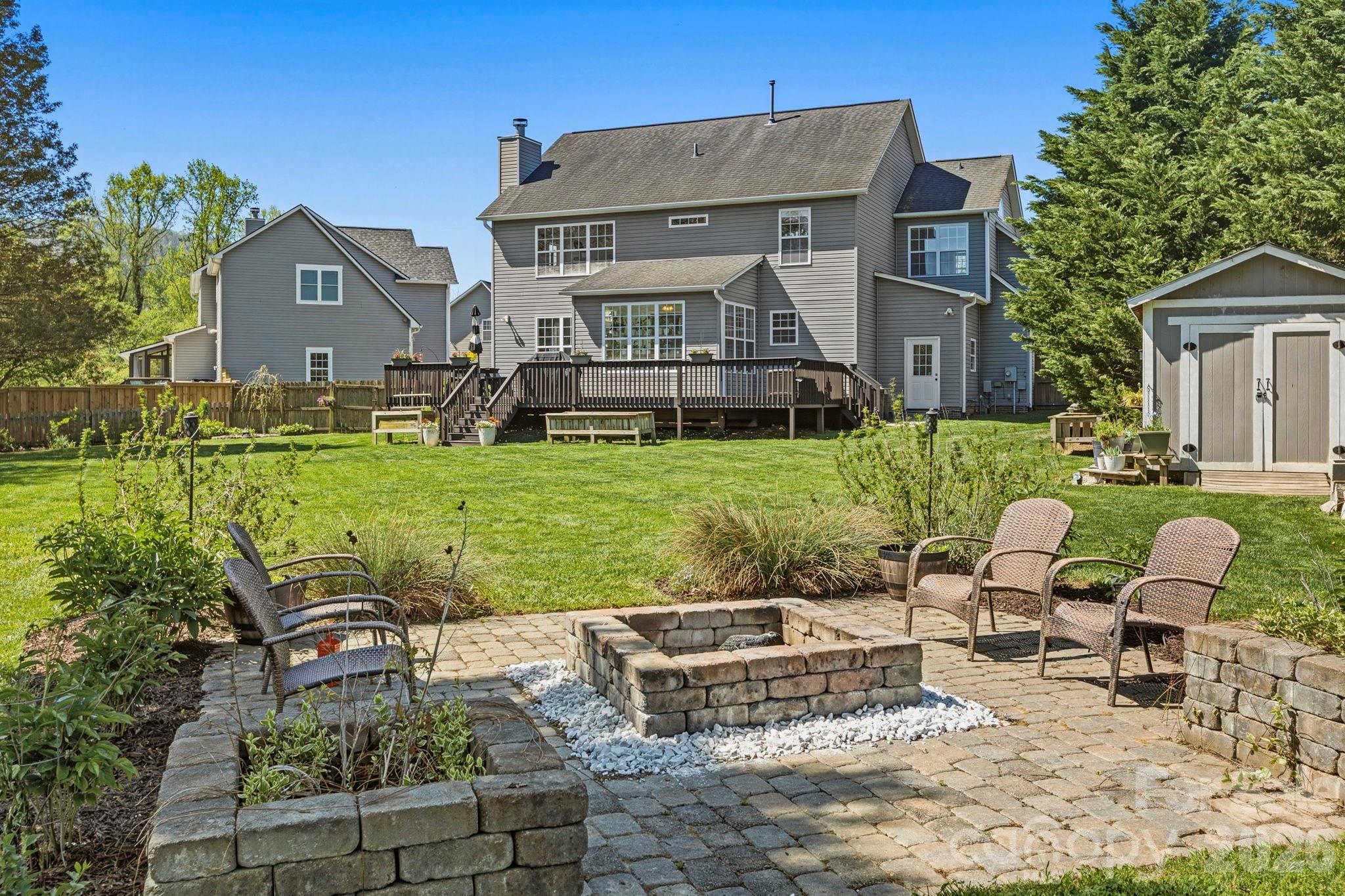 Livingston Farms - Residential