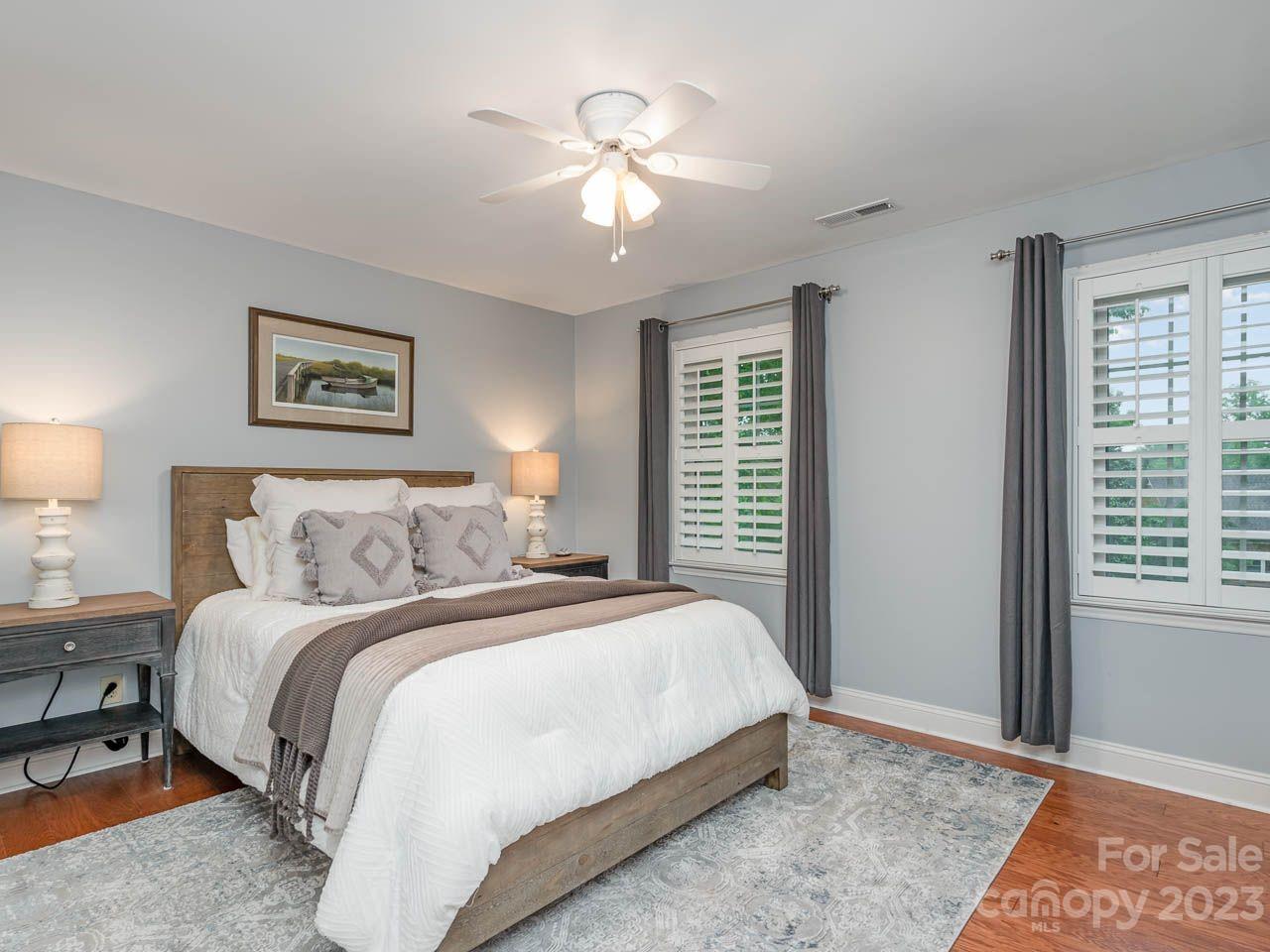 Linden Oaks - Residential