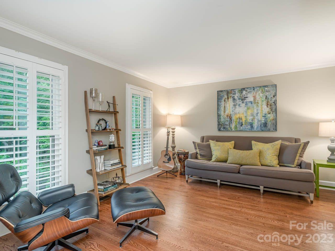 Linden Oaks - Residential