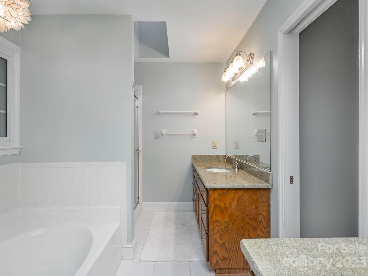 Linden Oaks - Residential