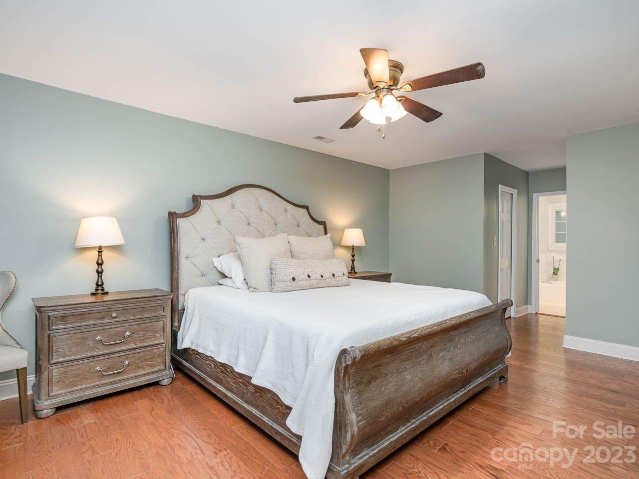 Linden Oaks - Residential