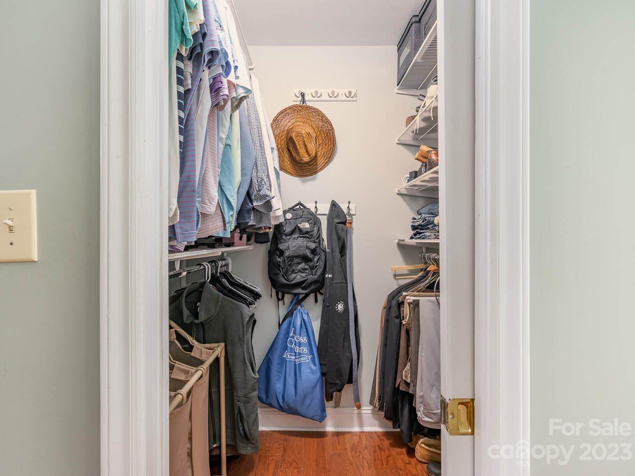 Linden Oaks - Residential