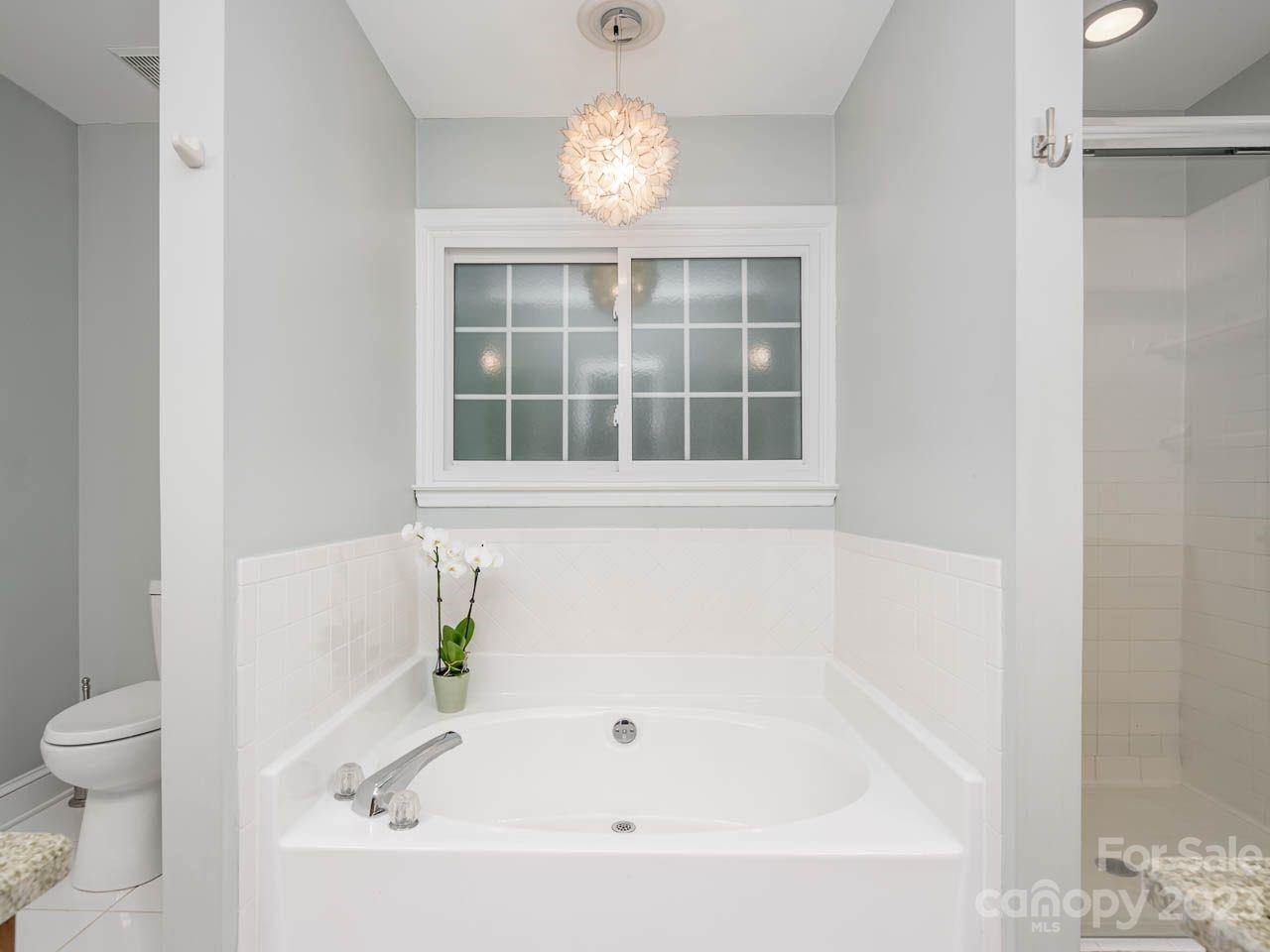 Linden Oaks - Residential