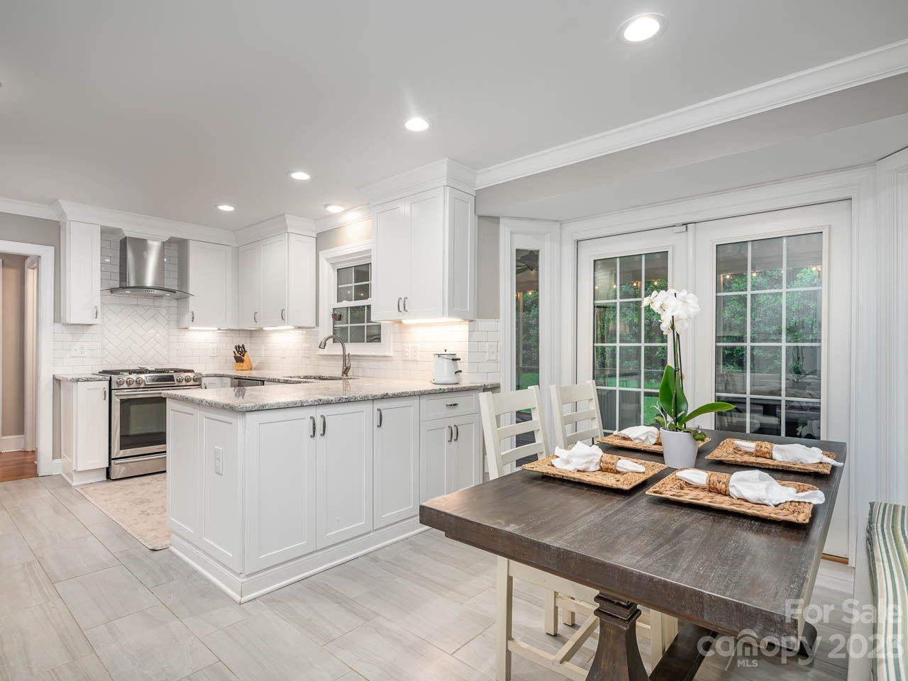 Linden Oaks - Residential