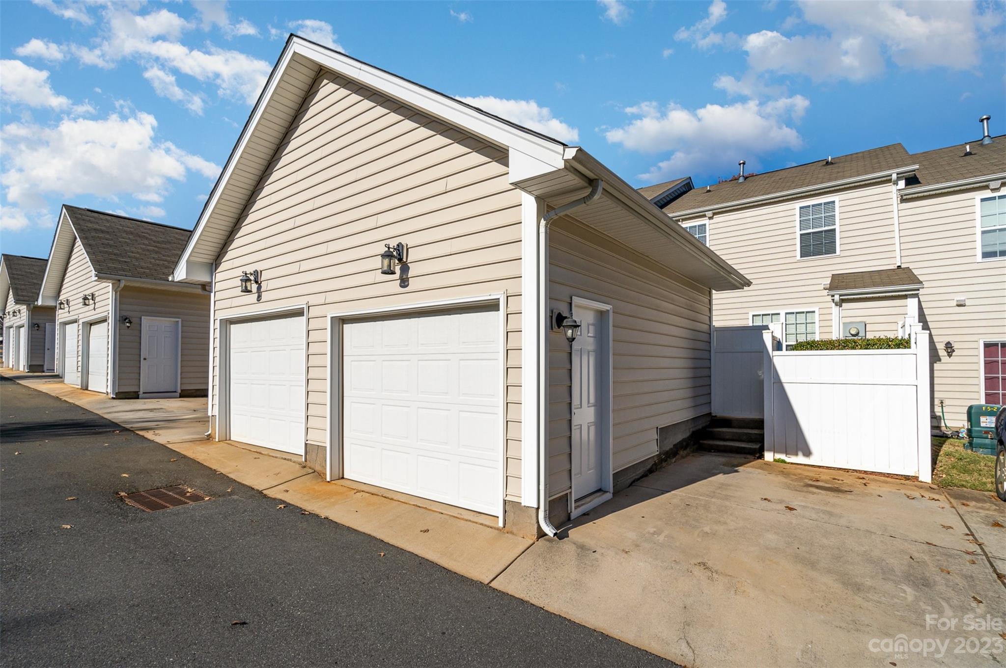 Waterlynn - Residential