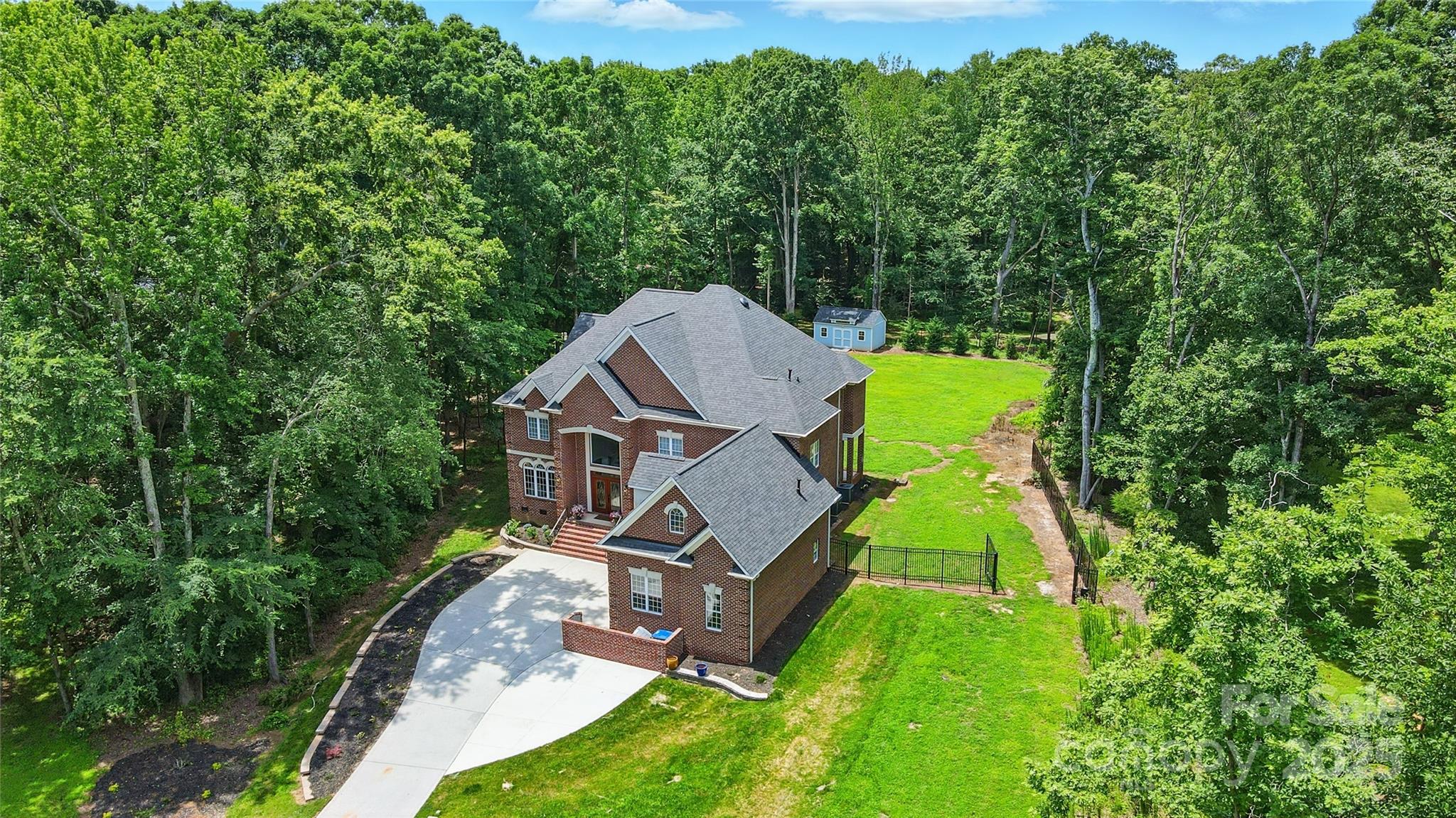 3324 Greenhurst Drive