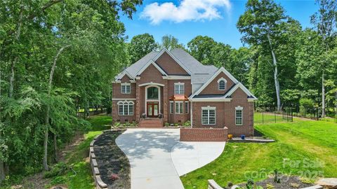 3324 Greenhurst Drive Weddington NC 28104