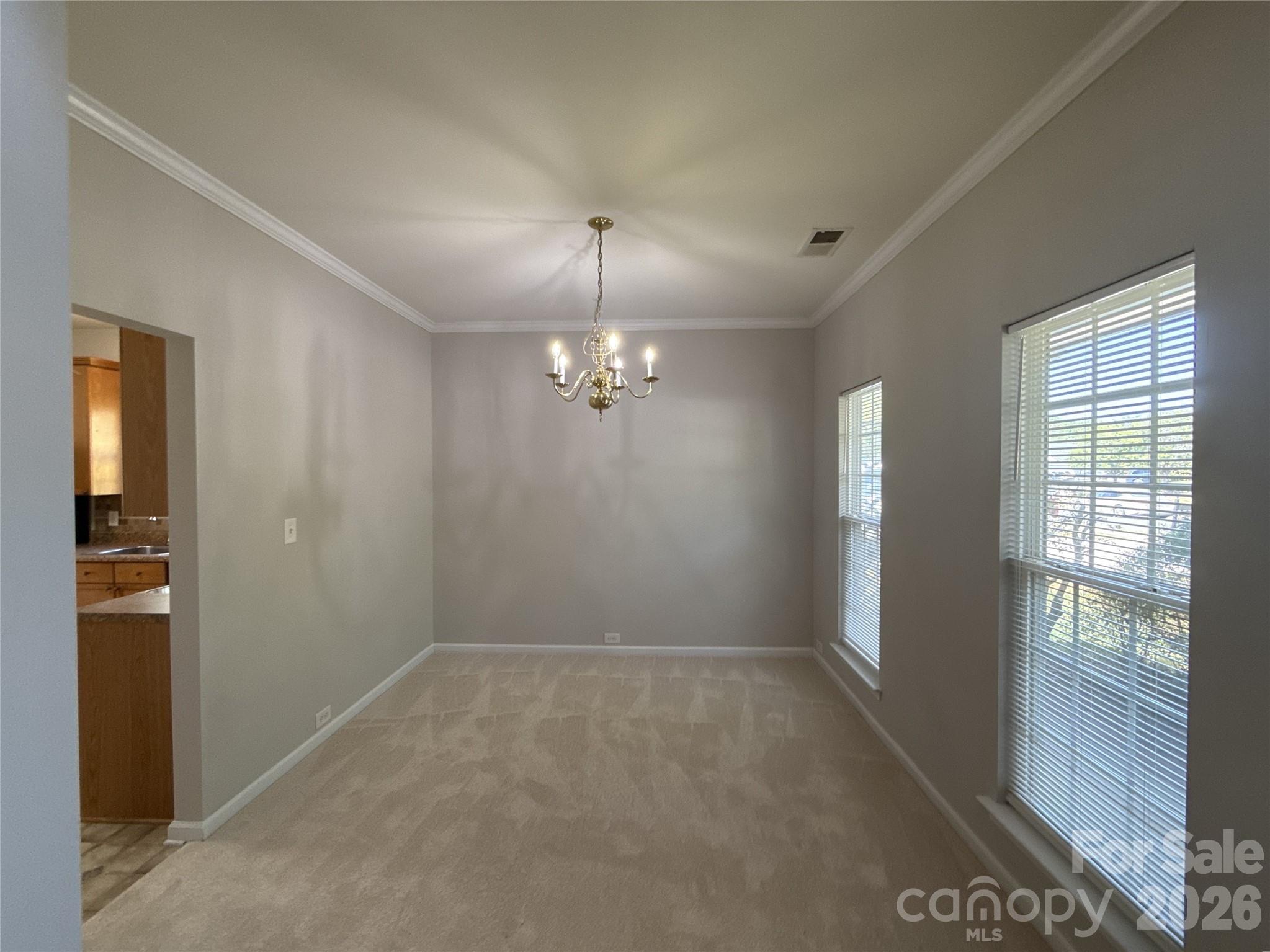 2140 Pineapple Court