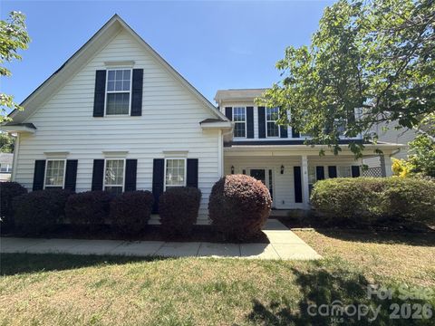 Photo of 2140 Pineapple Court, Matthews, NC 28105 (MLS # 4375917)