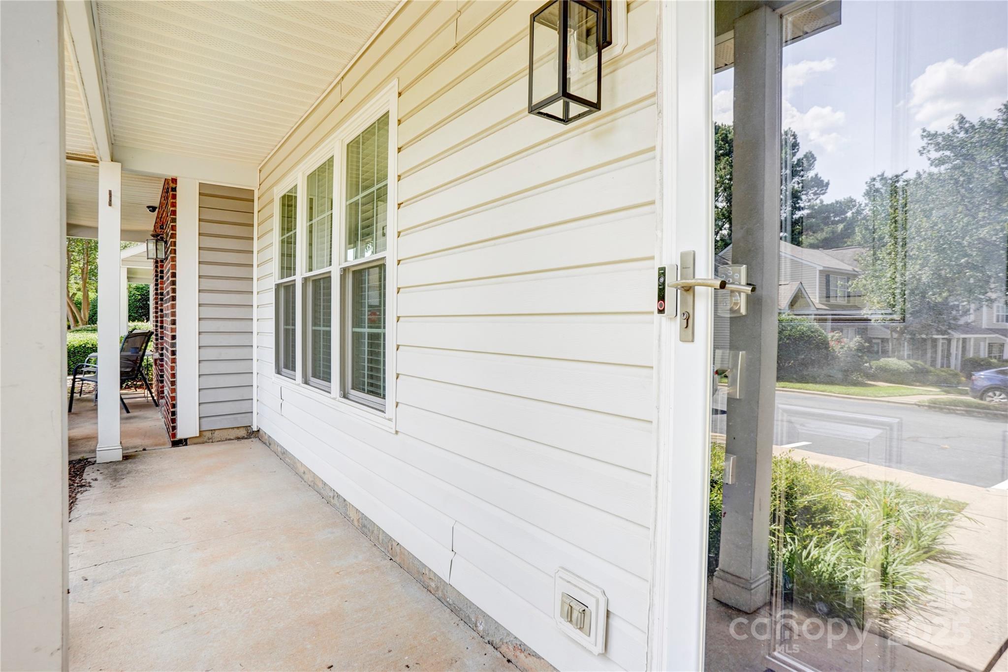 5909 Cougar Lane