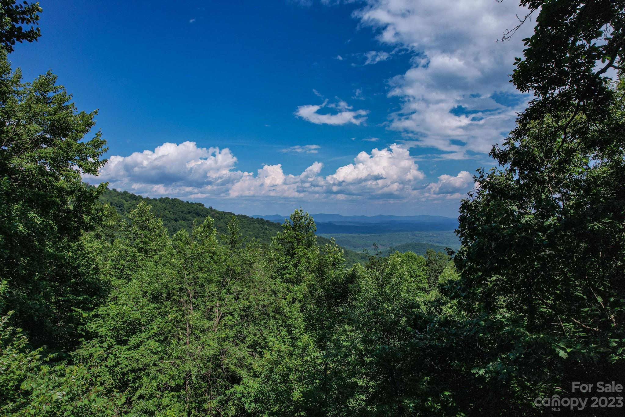 Pinnacle Mountain - Residential