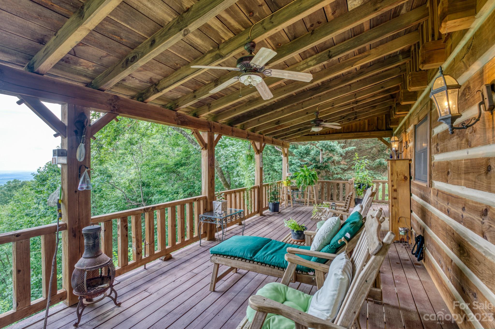 Pinnacle Mountain - Residential