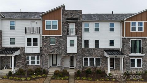 Townhouse in Charlotte NC 2617 Ensemble Court.jpg