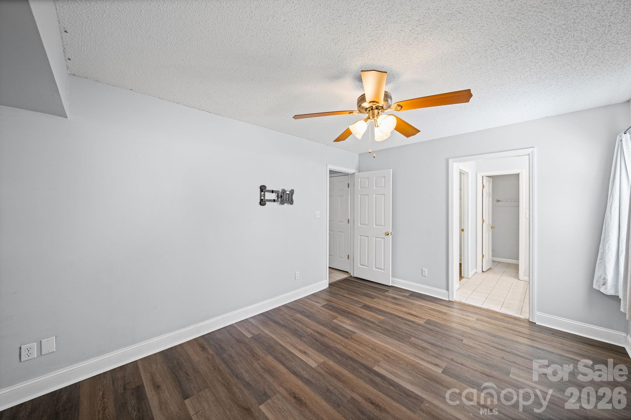 Helms Park - Residential