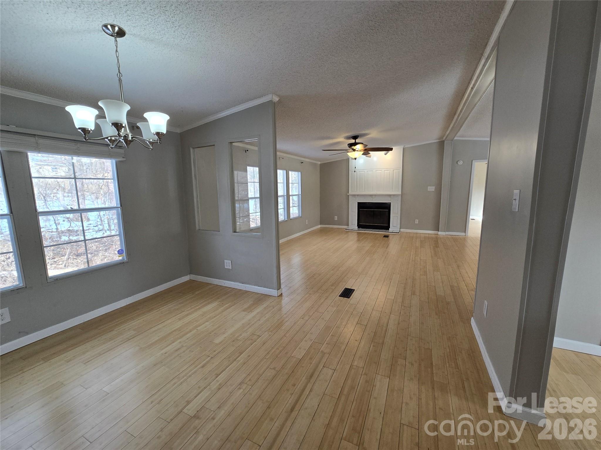 Lake Shore - Residential Lease