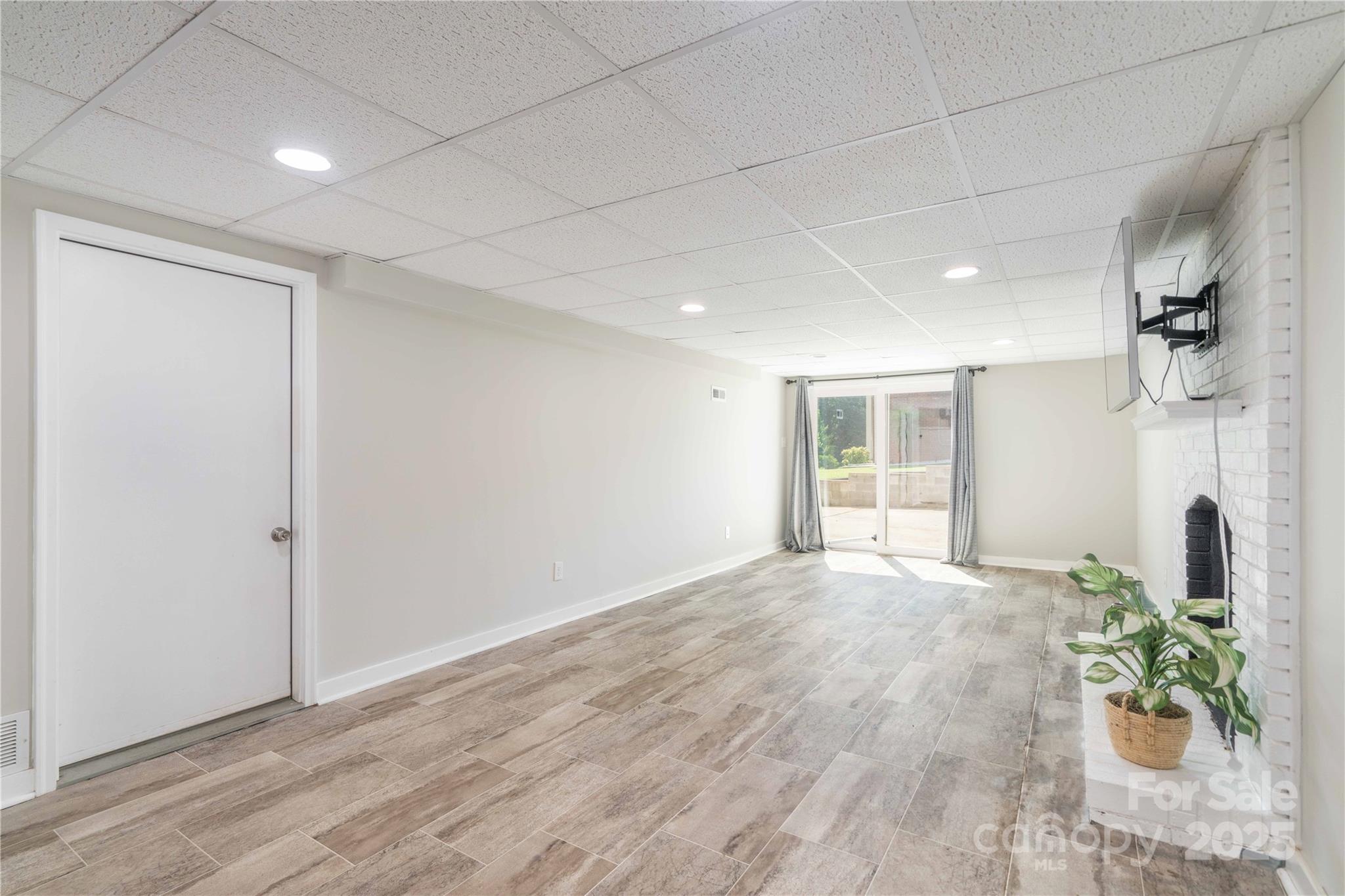 Creadmoor - Residential