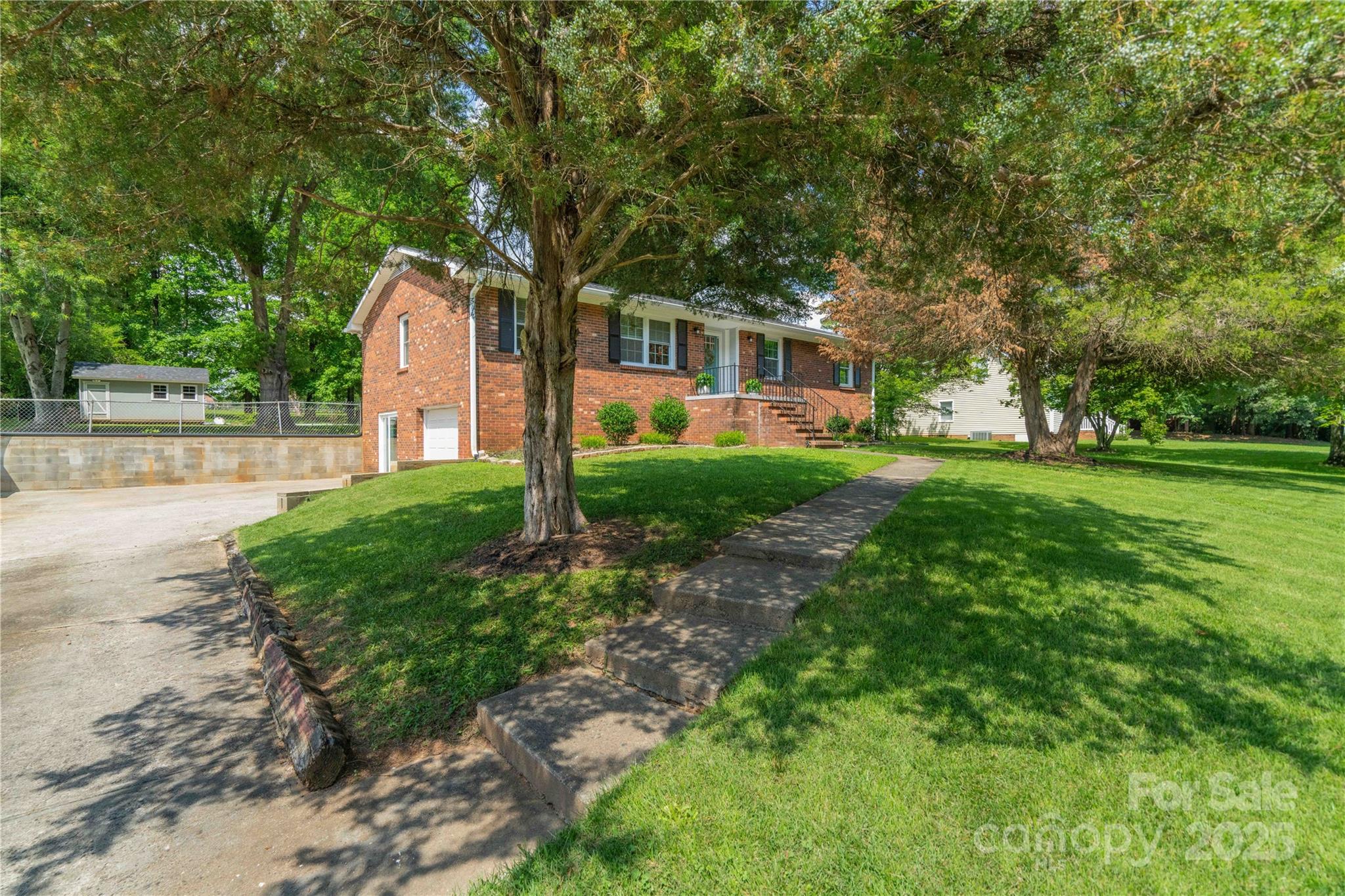 Creadmoor - Residential