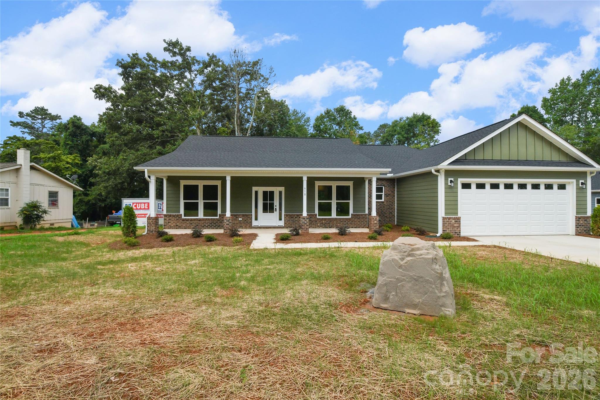618, Lot 1 Central Drive