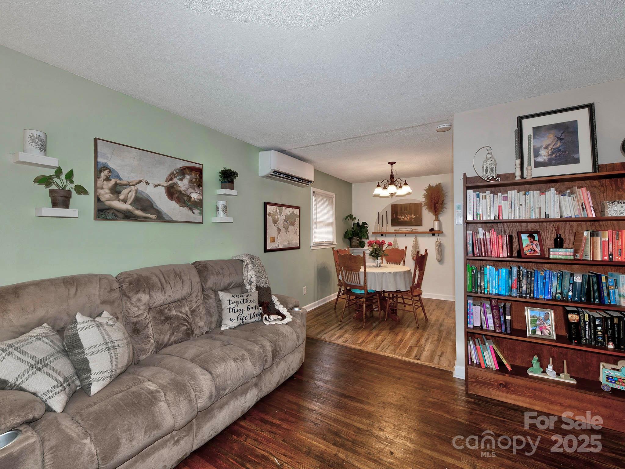 432 Lake Shore Drive