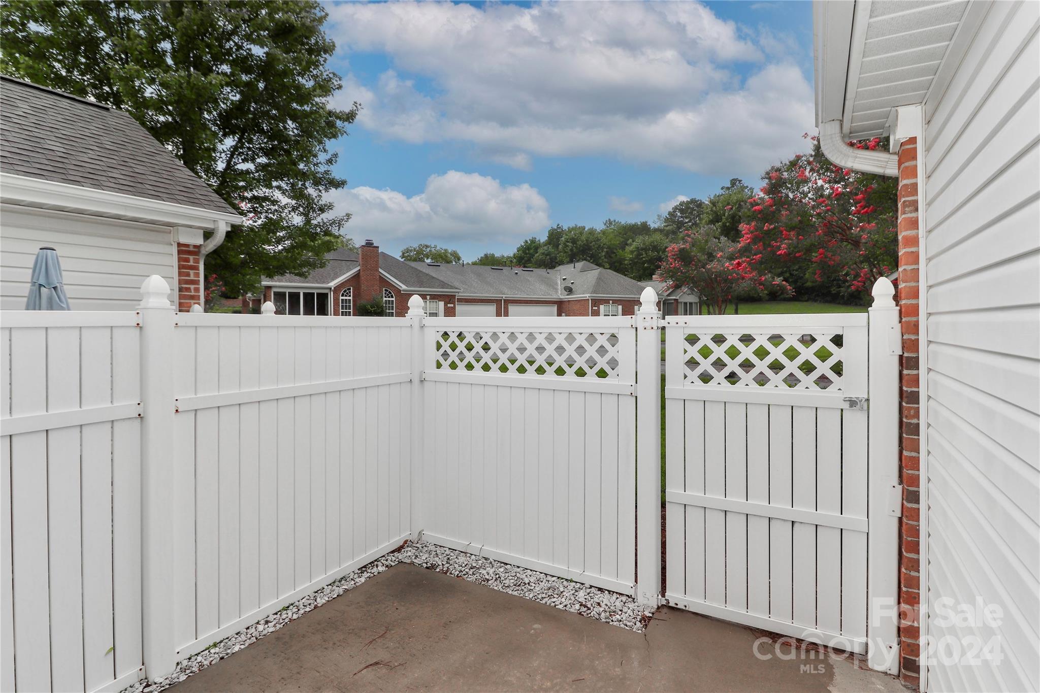 Highland Creek - Residential