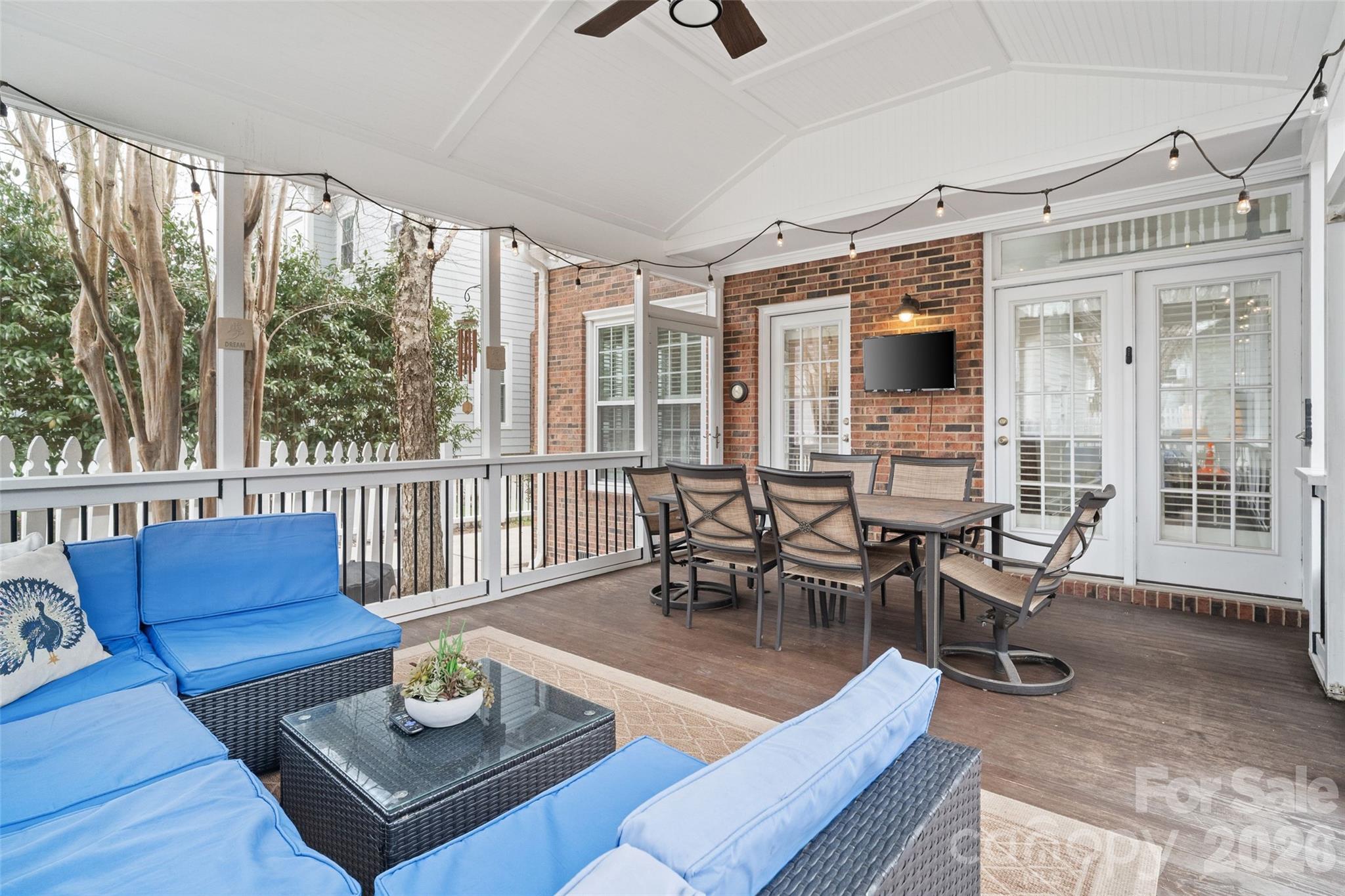 Beverly Crest - Residential