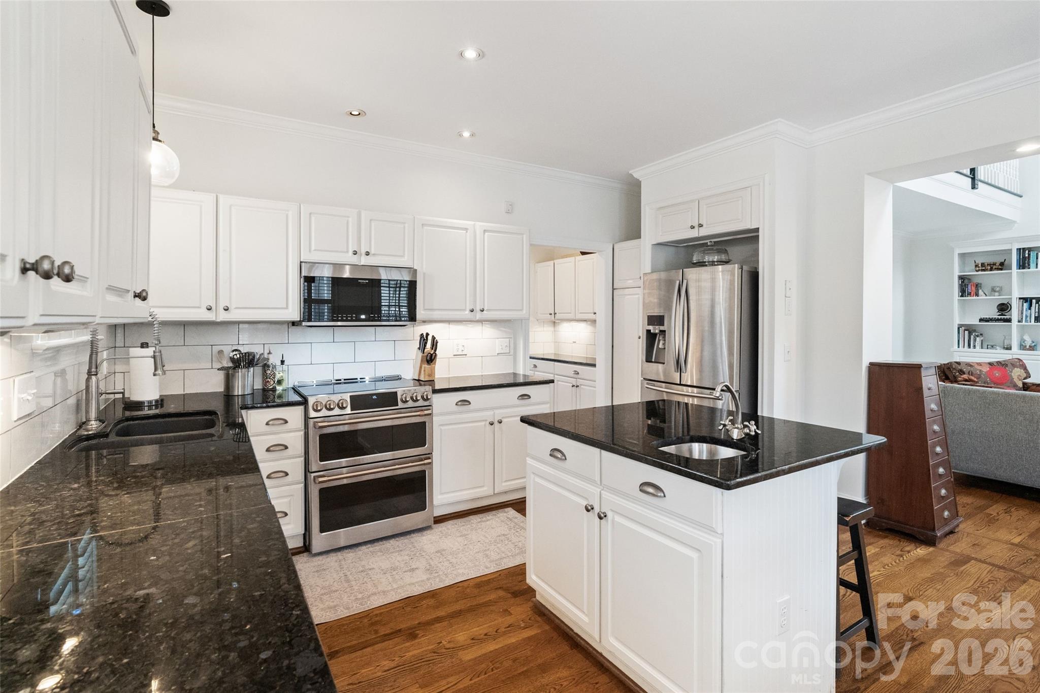 Beverly Crest - Residential