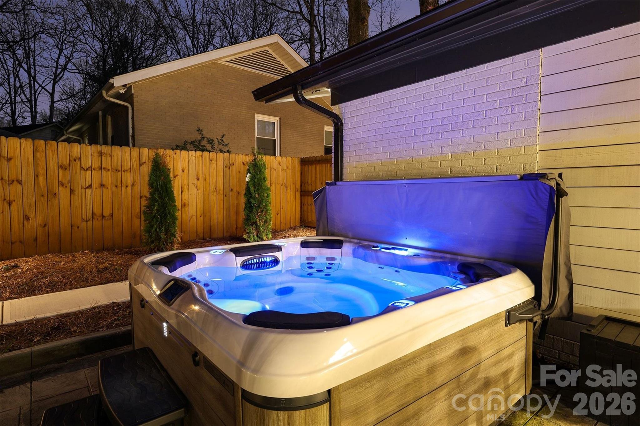 McClintock Woods - Residential