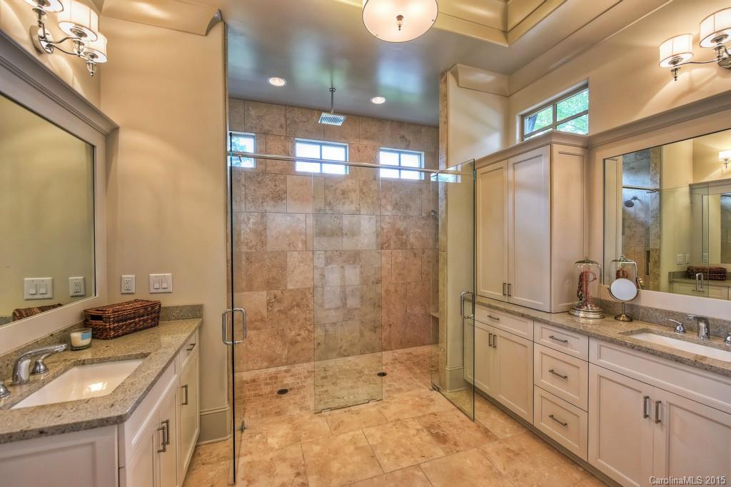 The Peninsula - Residential