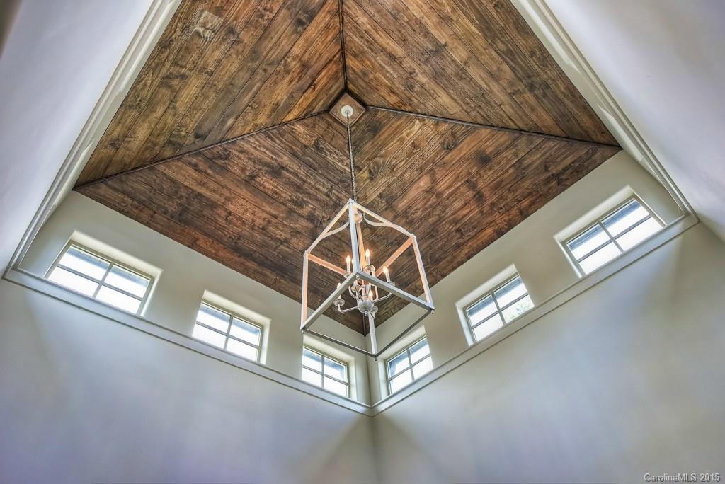 The Peninsula - Residential