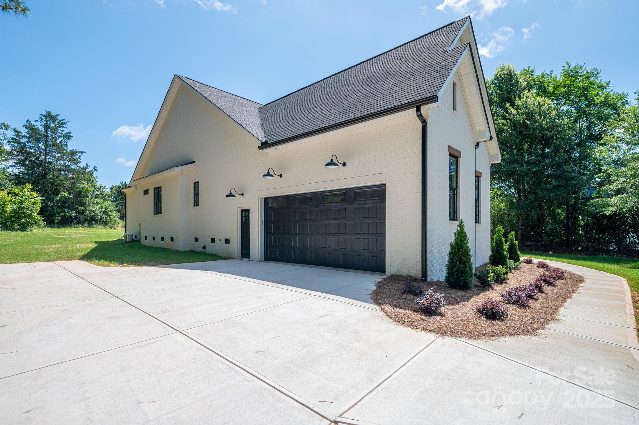 Shepherds Trace - Residential