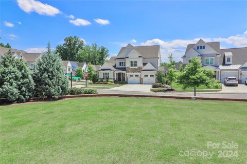 A home in Huntersville