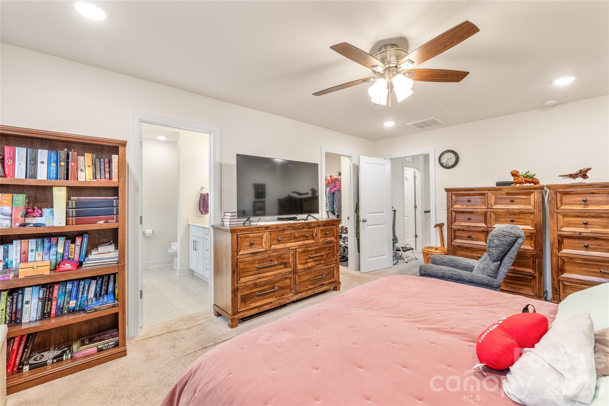 Harrisburg Village - Residential