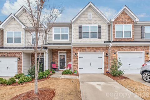 Photo of 3941 Rothwood Lane, Harrisburg, NC 28075 (MLS # 4351932)