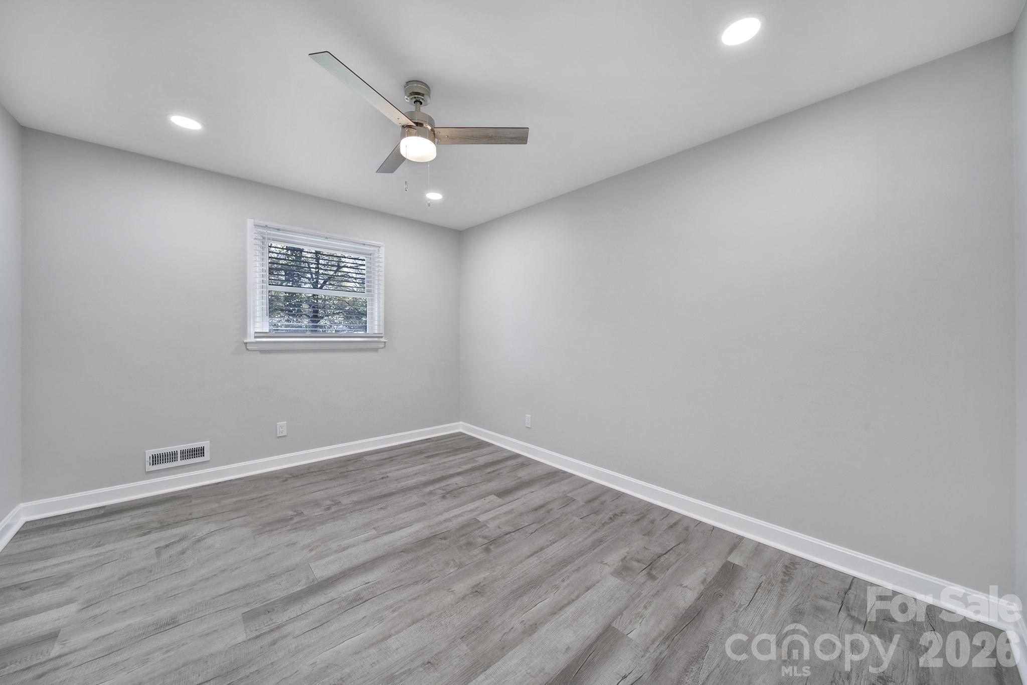 Ravenwood - Residential