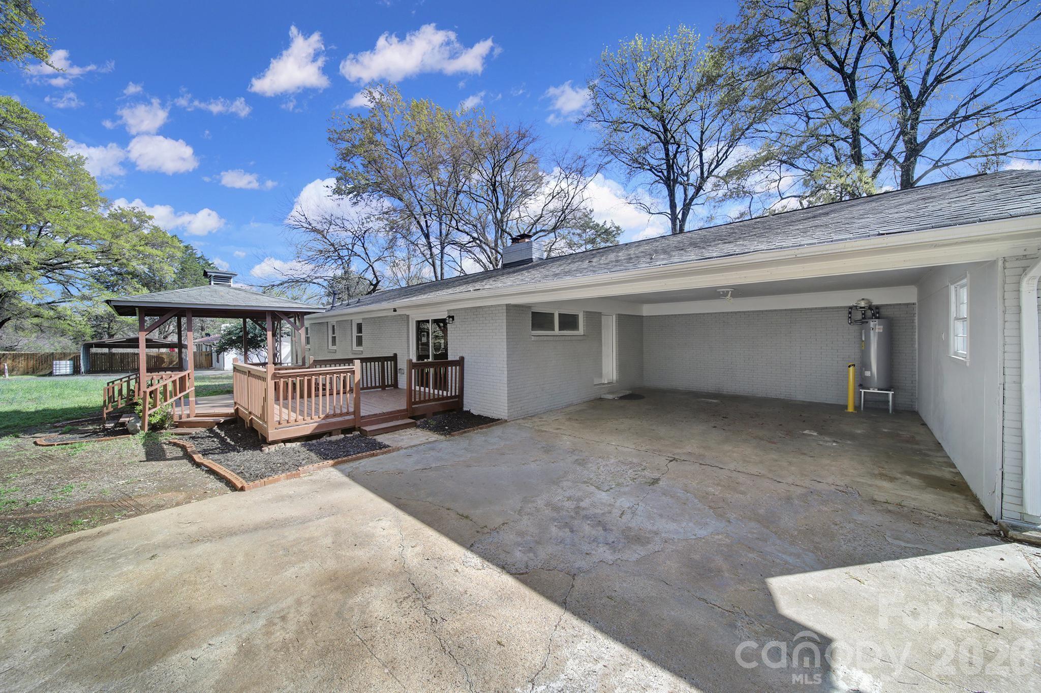 Ravenwood - Residential