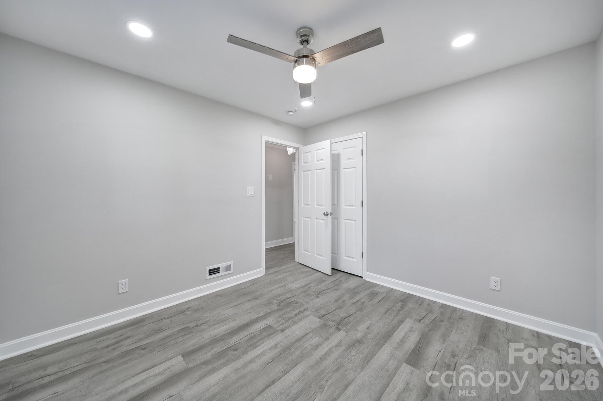 Ravenwood - Residential