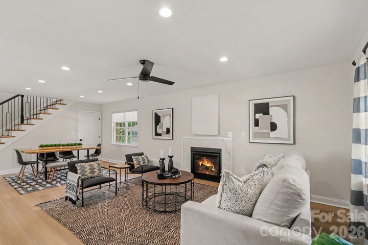 Photo 1 of 28 — 842 Belmont Avenue, Charlotte, NC 28205