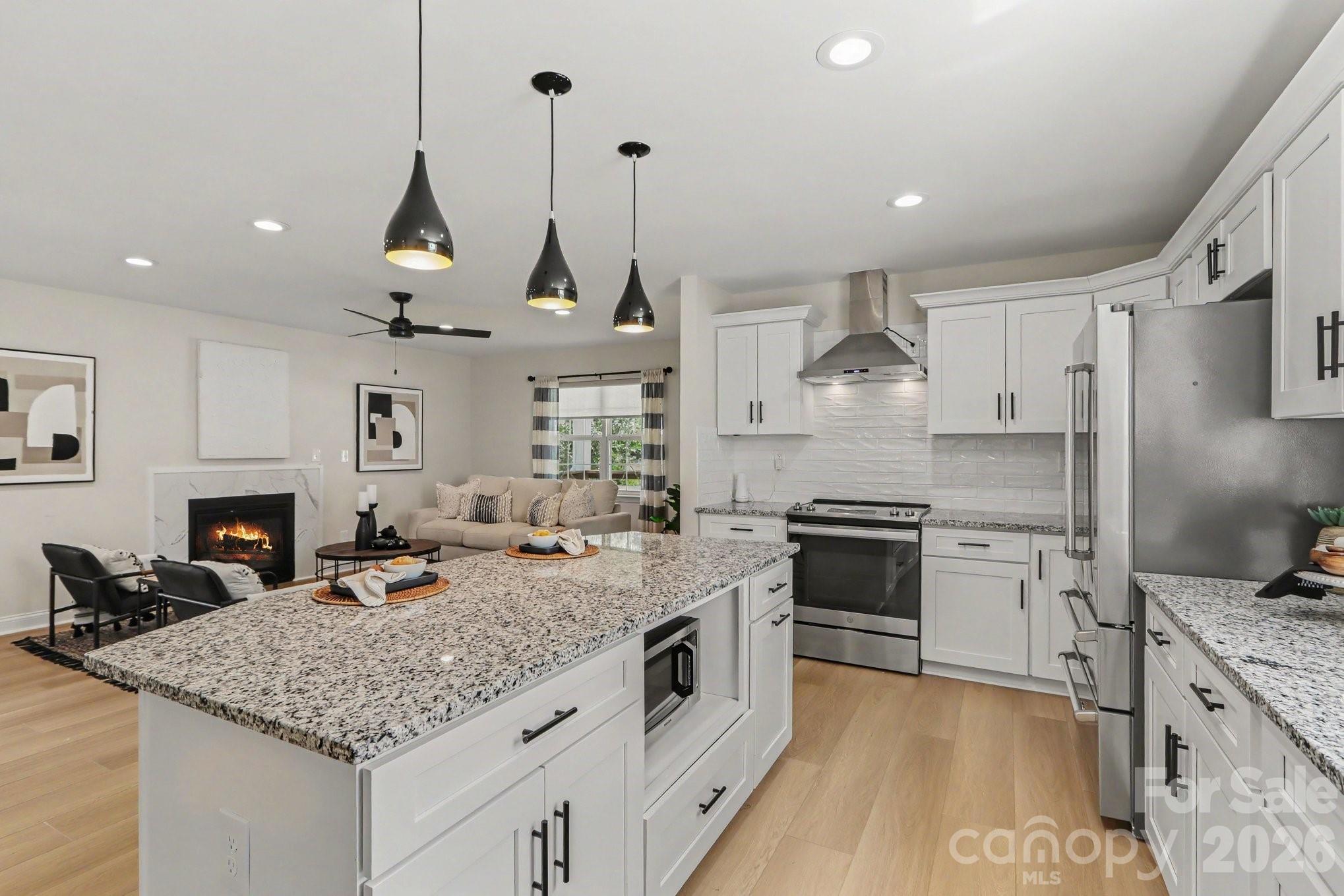 842 Belmont Avenue