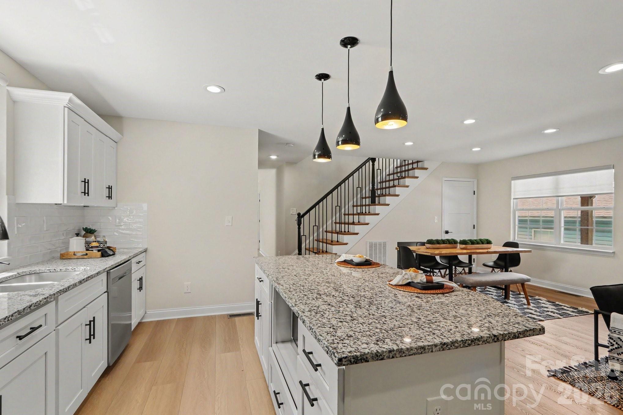 842 Belmont Avenue