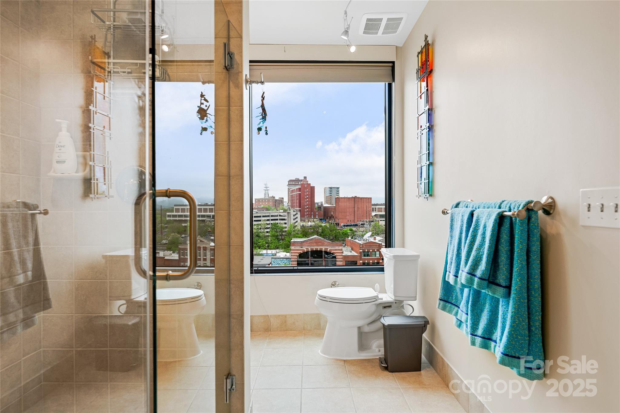 60 North Market - Residential