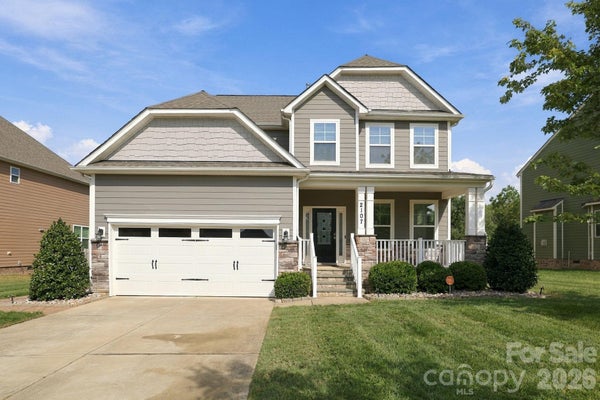 2107 BALTING GLASS DR, INDIAN TRAIL, NC 28079 - Image 6feec0e96c8d39be62338224523d7017/3844831380