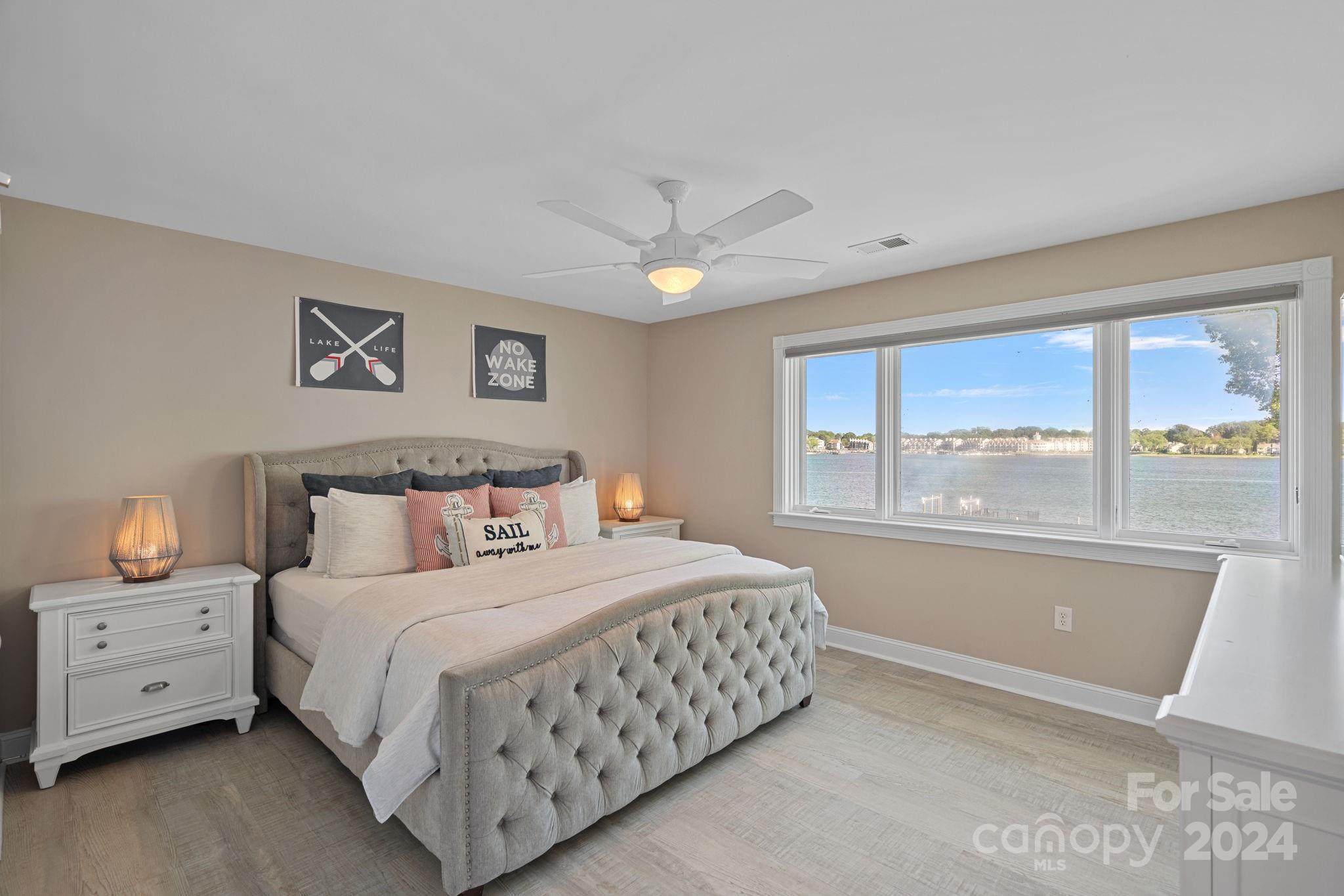 Point Largo - Residential