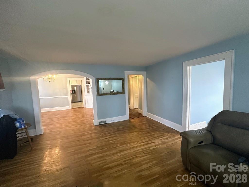 6325 US Highway 21 Highway