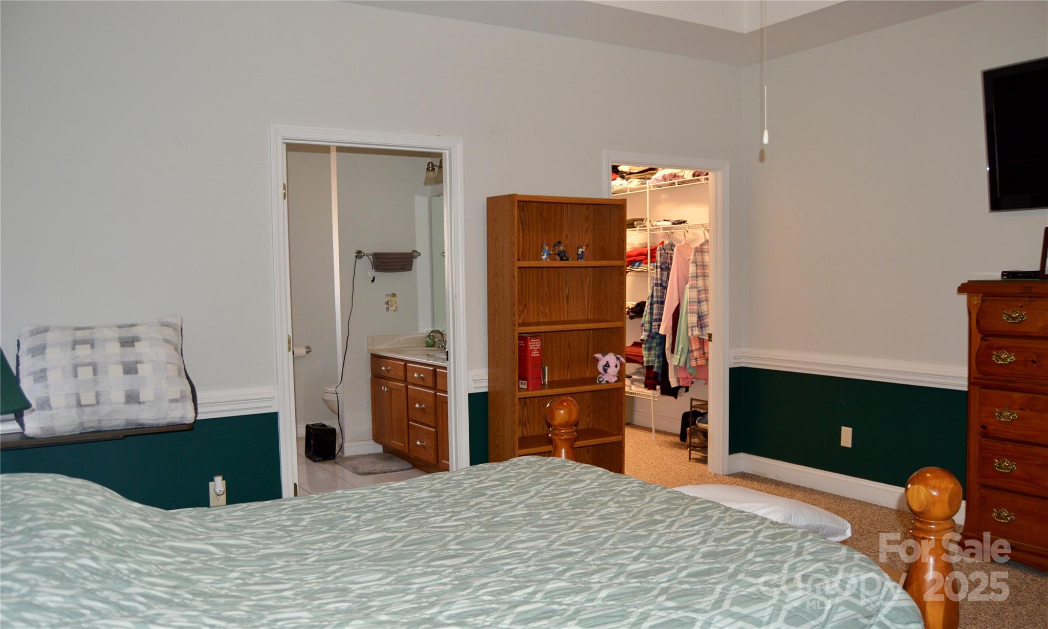 The Summit - Residential