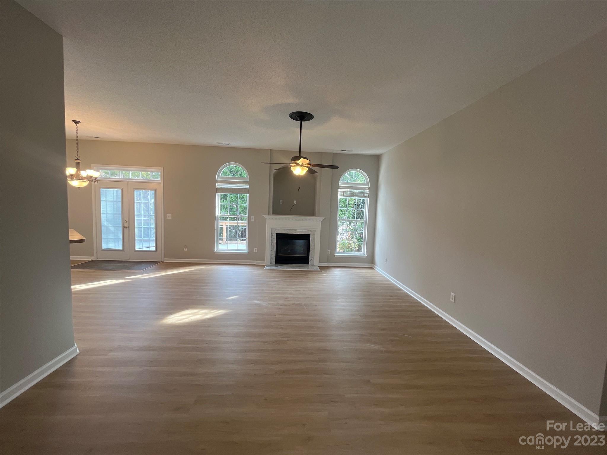 Ridge Crossing - Residential Lease