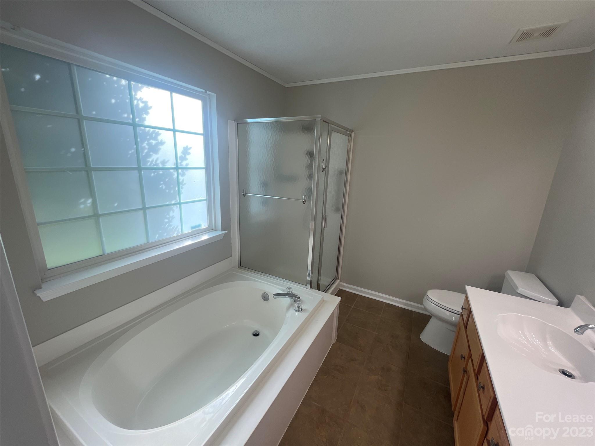 Ridge Crossing - Residential Lease