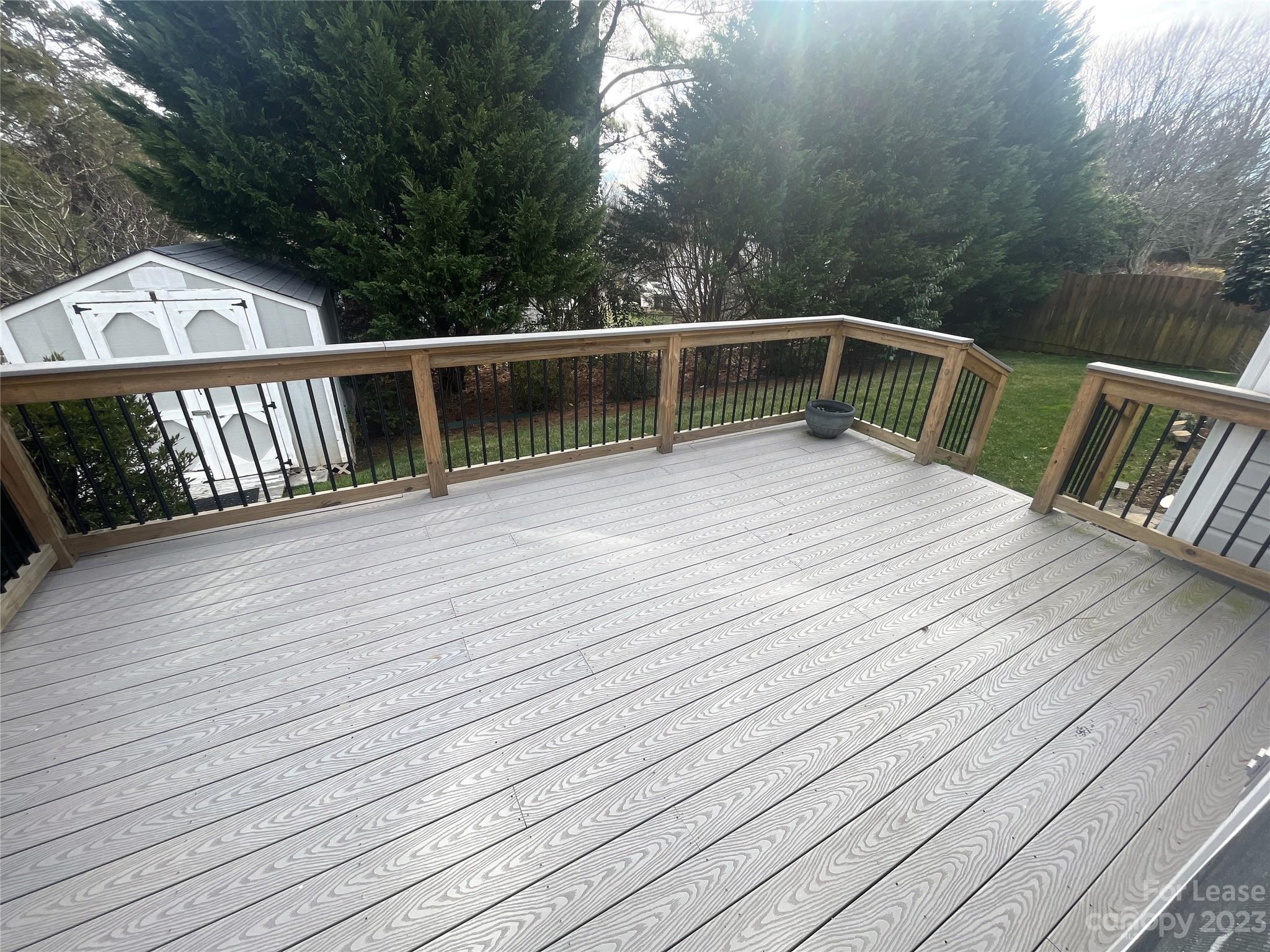 Ridge Crossing - Residential Lease